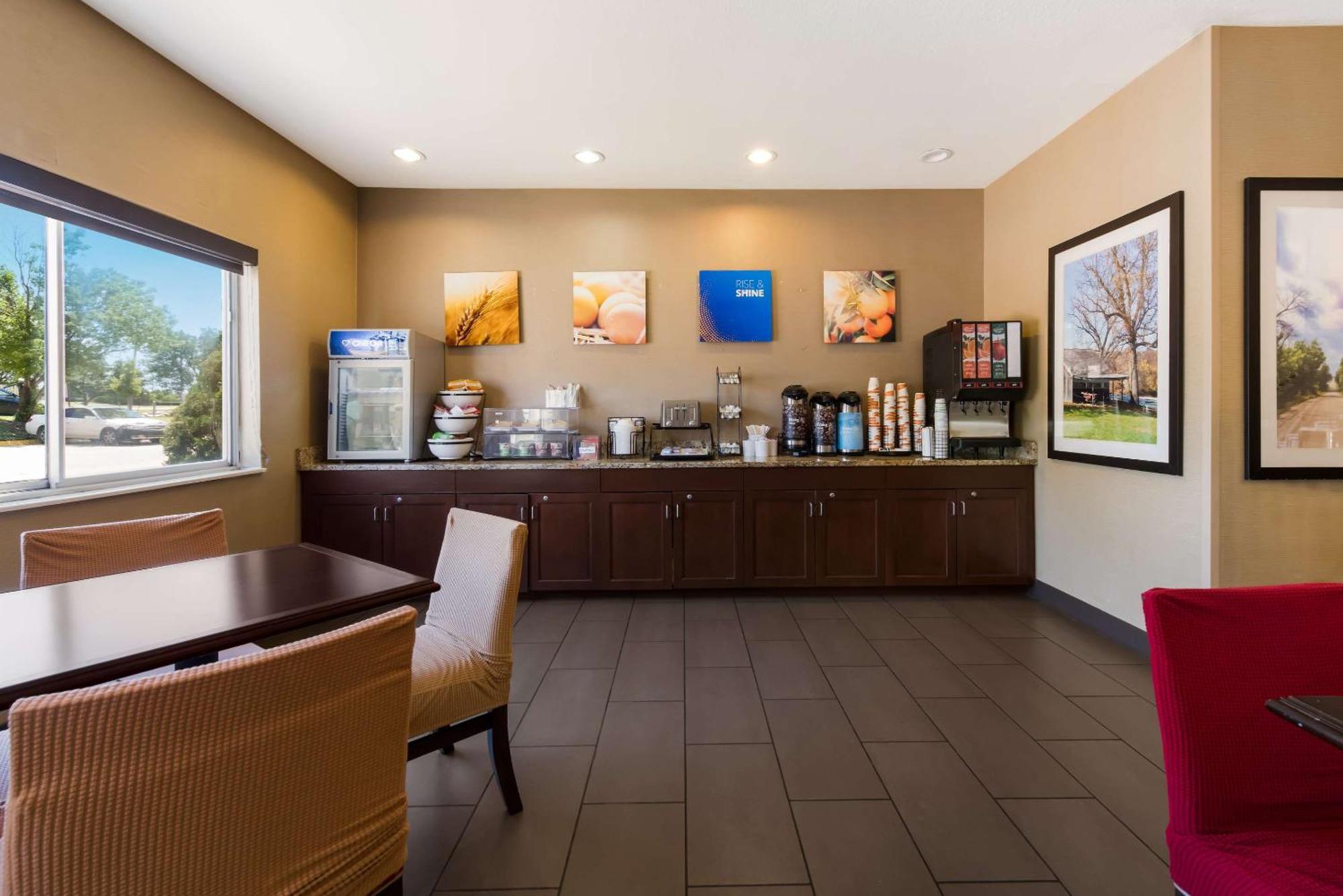 Comfort Inn East Wichita Dış mekan fotoğraf